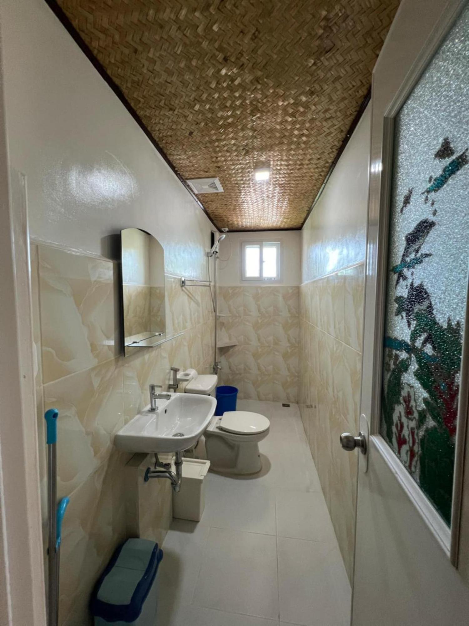 Itaytay Princesa Michaella Hostel מראה חיצוני תמונה