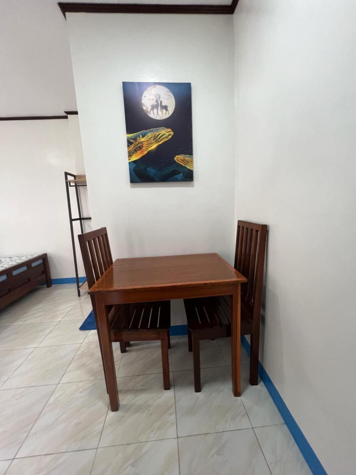 Itaytay Princesa Michaella Hostel מראה חיצוני תמונה